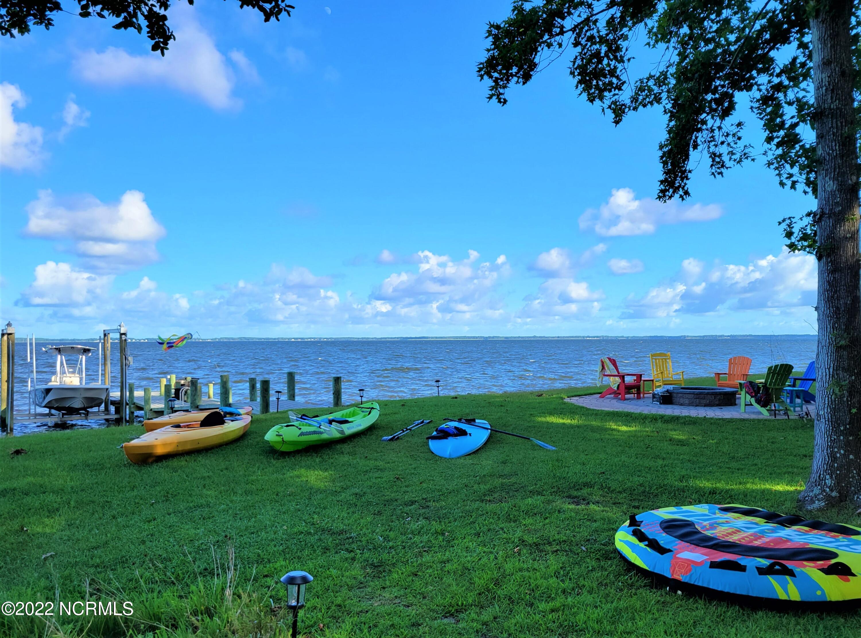1141 Hardison Lee Farm Road Arapahoe, NC 28510 - Photo 7 of 57 Summertime Fun on the River