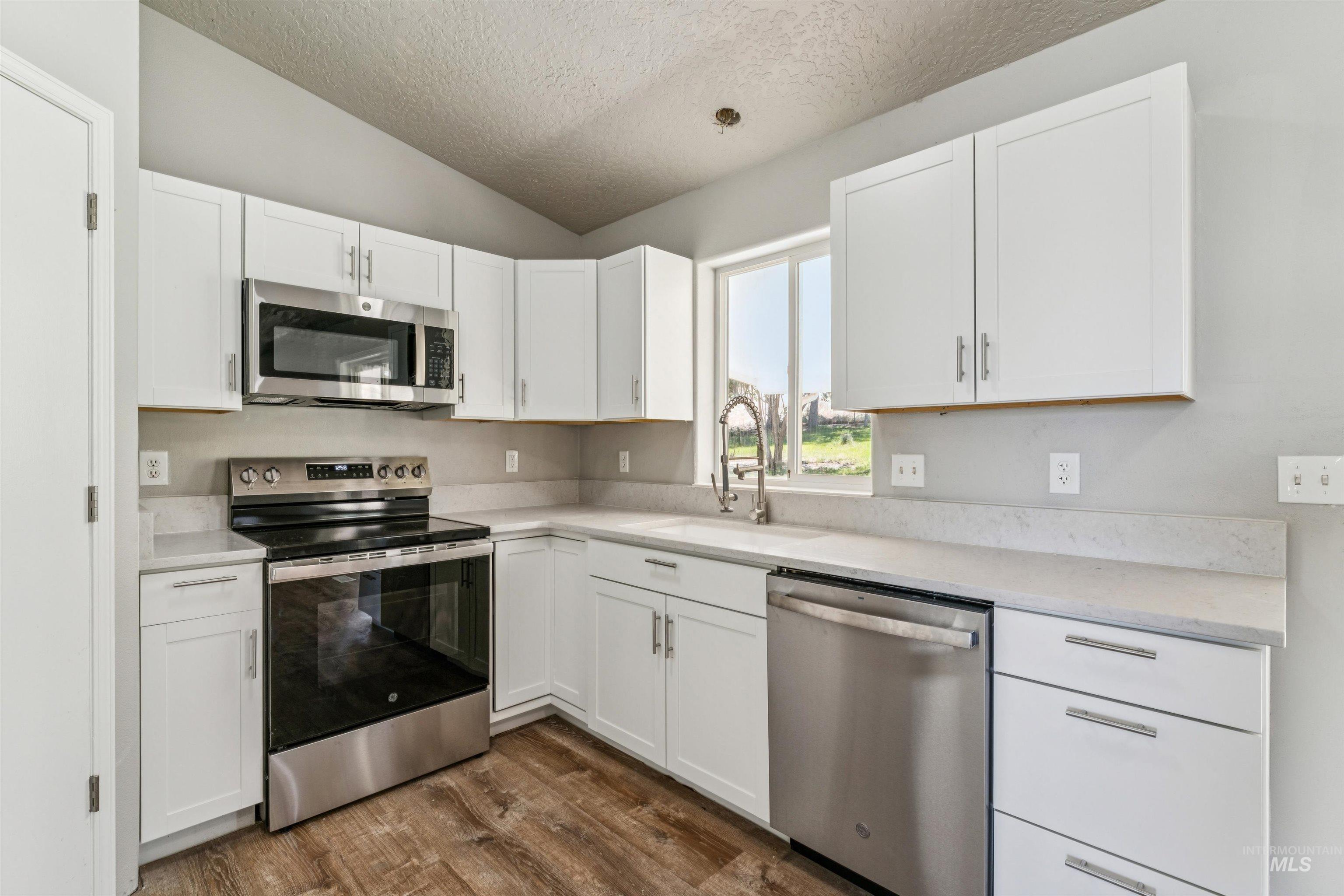 28135 Canal Road Parma, ID 83660 - Photo 16 of 50