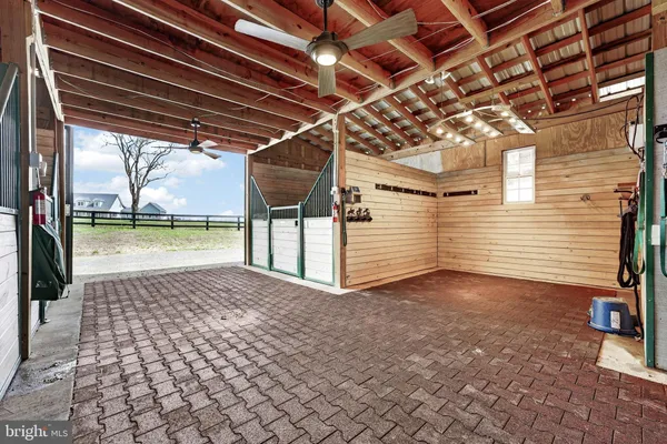 a view of a garage