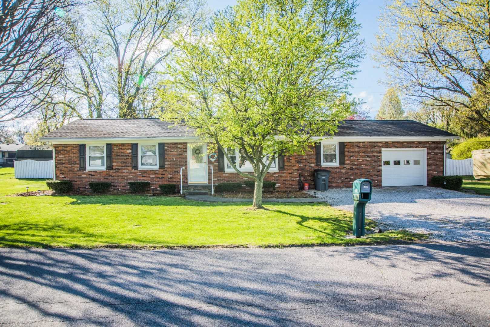 103 Bentley Road Vincennes, IN 47591 - Photo 1 of 18 Gallery Image 1