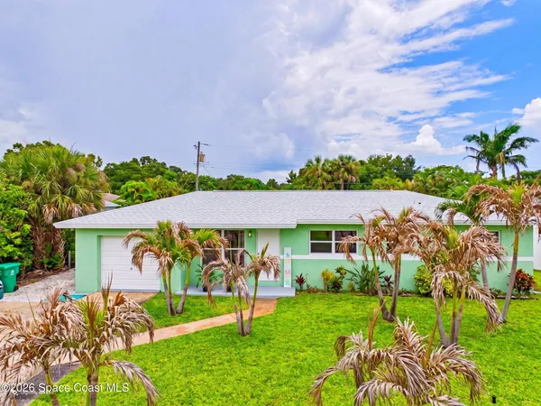 $400,000 | 209 Southeast 2nd Street, Satellite Beach, FL 32937