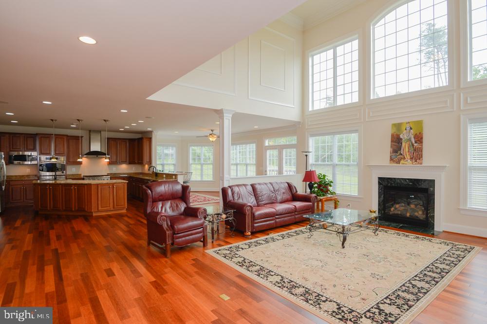 6727 Cedar Spring Road Centreville, VA 20121 - Photo 24 of 86 Gallery Image 24