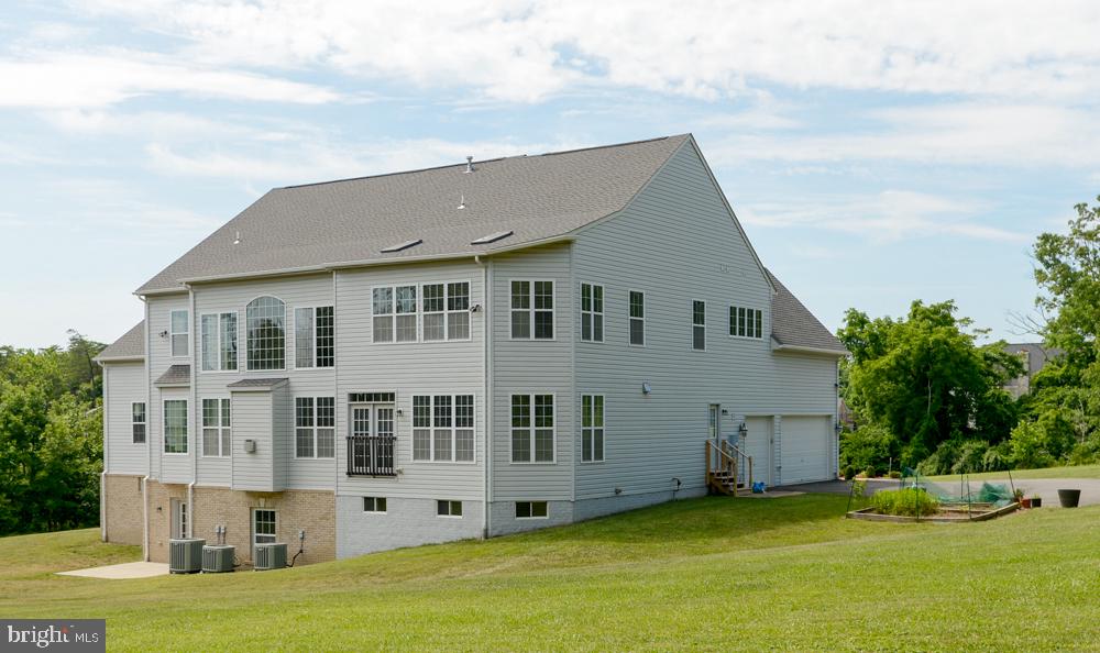 6727 Cedar Spring Road Centreville, VA 20121 - Photo 74 of 86 Gallery Image 74