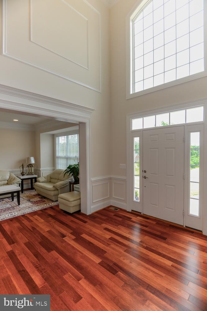 6727 Cedar Spring Road Centreville, VA 20121 - Photo 10 of 86 Gallery Image 10