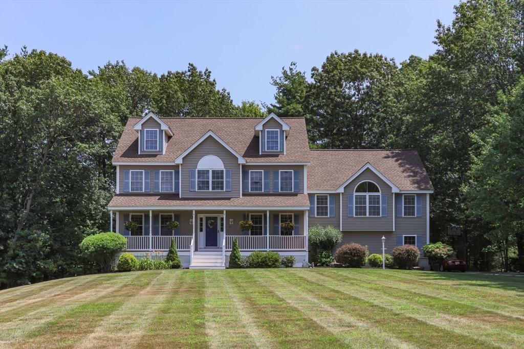 100 Adams Street Dunstable, MA 01827 - Photo 1 of 37 Gallery Image 1