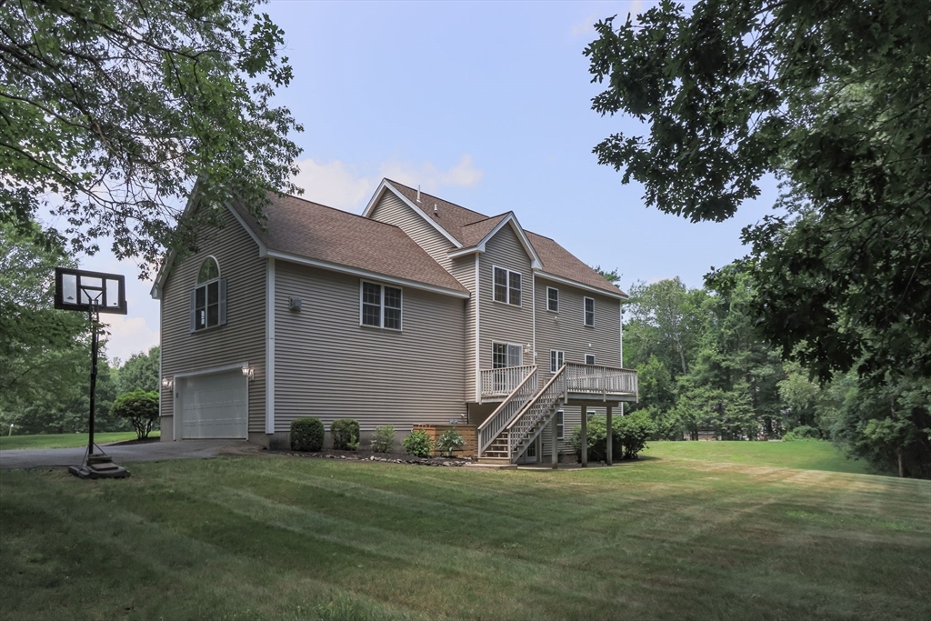 100 Adams Street Dunstable, MA 01827 - Photo 31 of 37 Gallery Image 31