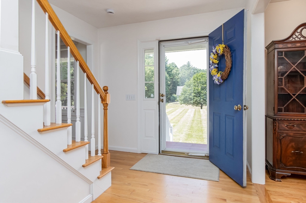 100 Adams Street Dunstable, MA 01827 - Photo 5 of 37 Gallery Image 5