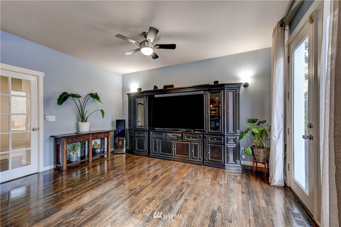 3810 216th Place Southeast Bothell, WA 98021 - Photo 12 of 35