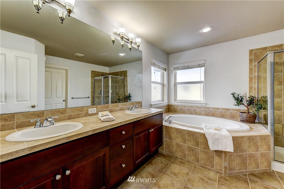 3810 216th Place Southeast Bothell, WA 98021 - Photo 18 of 35