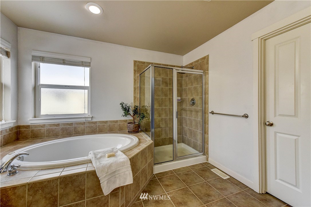 3810 216th Place Southeast Bothell, WA 98021 - Photo 19 of 35