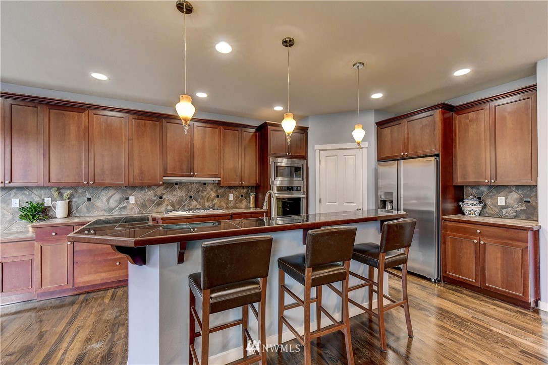 3810 216th Place Southeast Bothell, WA 98021 - Photo 6 of 35