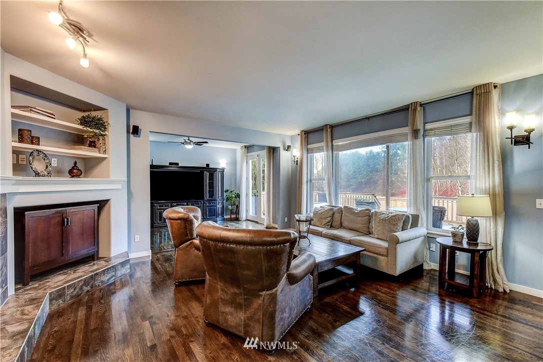 3810 216th Place Southeast Bothell, WA 98021 - Photo 9 of 35