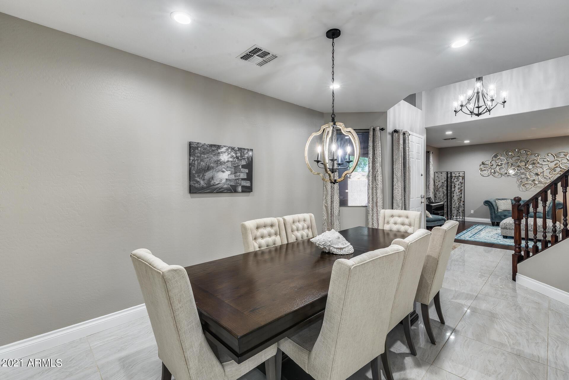 451 North Swallow Lane Gilbert, AZ 85234 - Photo 5 of 30 ChaseCapture-11