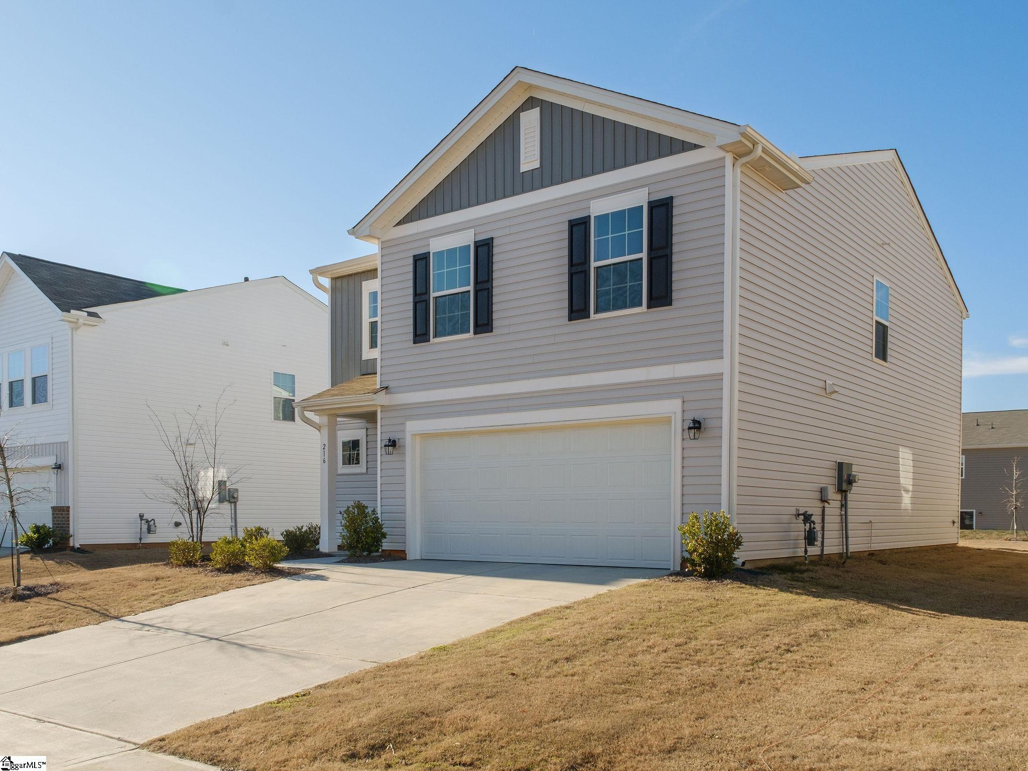216 Wintersweet Way Greenville, SC 29605 - Photo 2 of 41