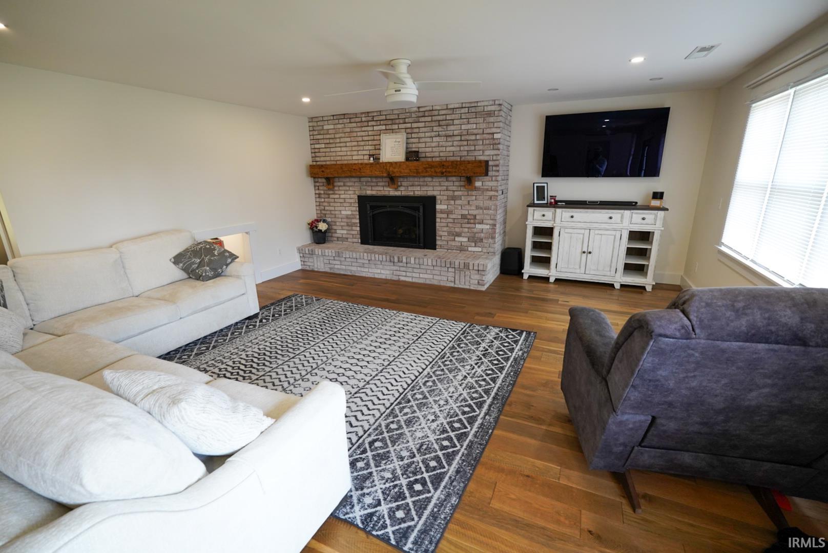 238 East Market Street Chrisney, IN 47611 - Photo 6 of 23