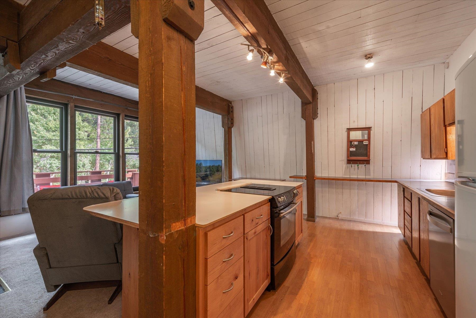 205 Alpine Meadows Road, Unit 18 Alpine Meadows, CA 96145 - Photo 3 of 21