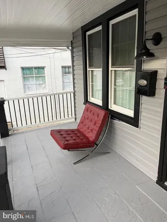 $850 | 5207 38th Avenue, Unit B, Hyattsville, MD 20782