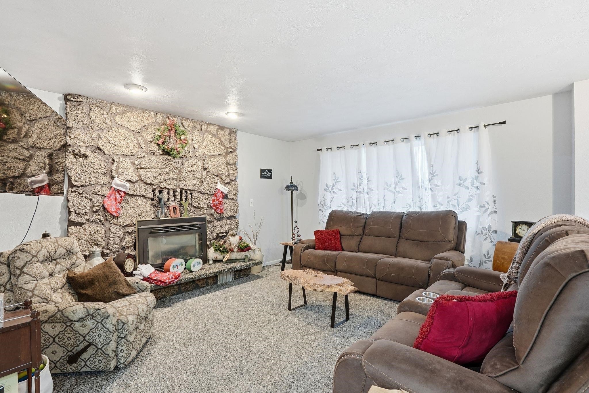 1709 South Burns Road Spokane Valley, WA 99037 - Photo 4 of 37