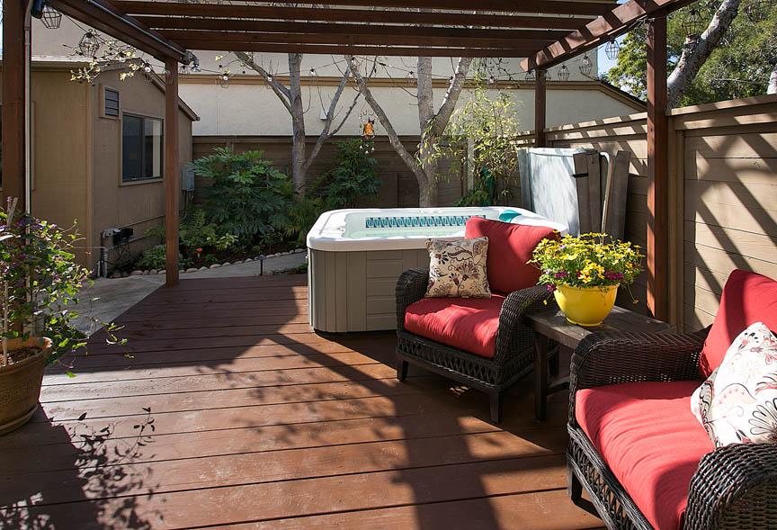 Spa Deck off MBR