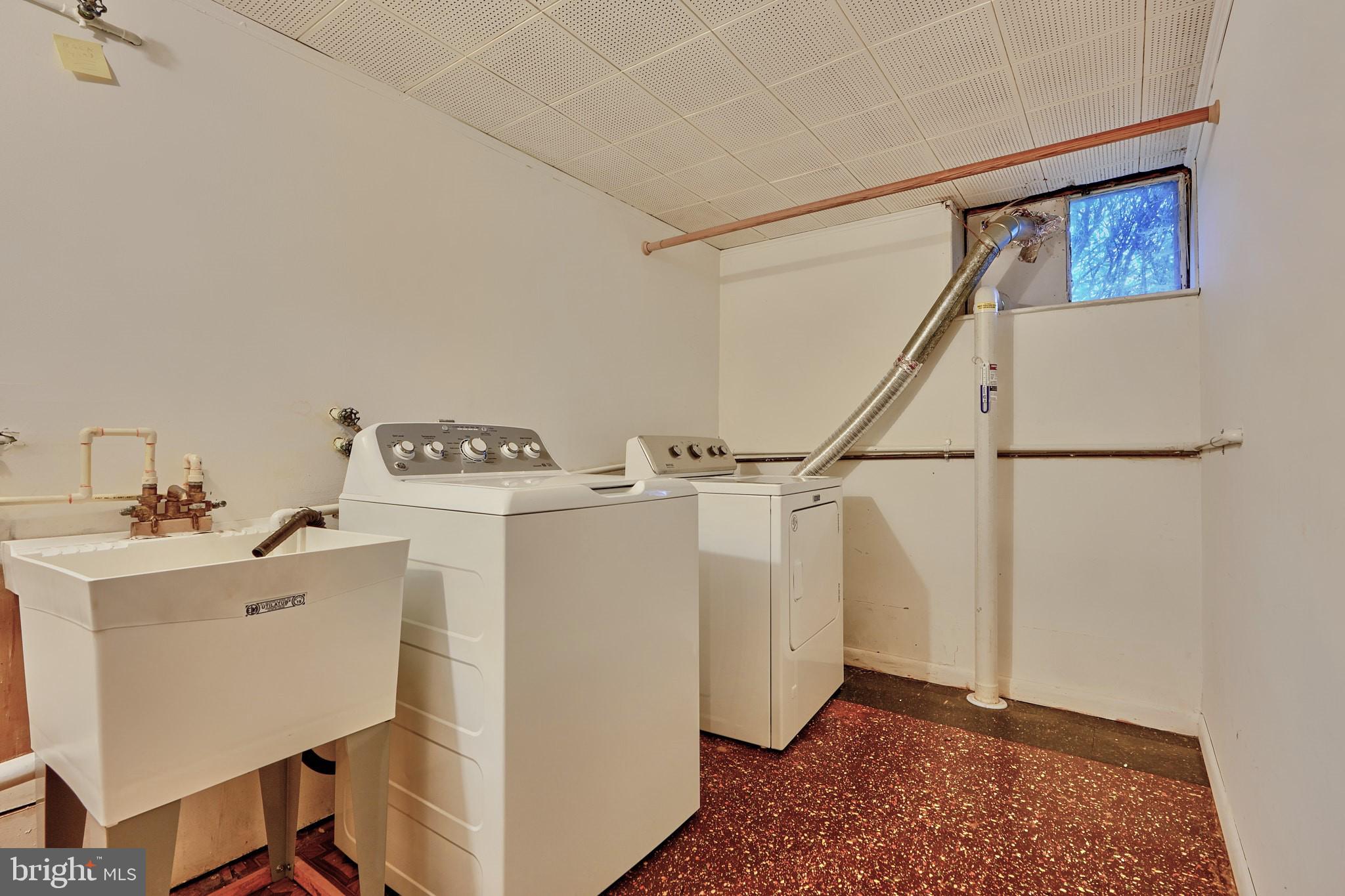 34 Othoridge Road Lutherville-Timonium, MD 21093 - Photo 21 of 26 Laundry Room
