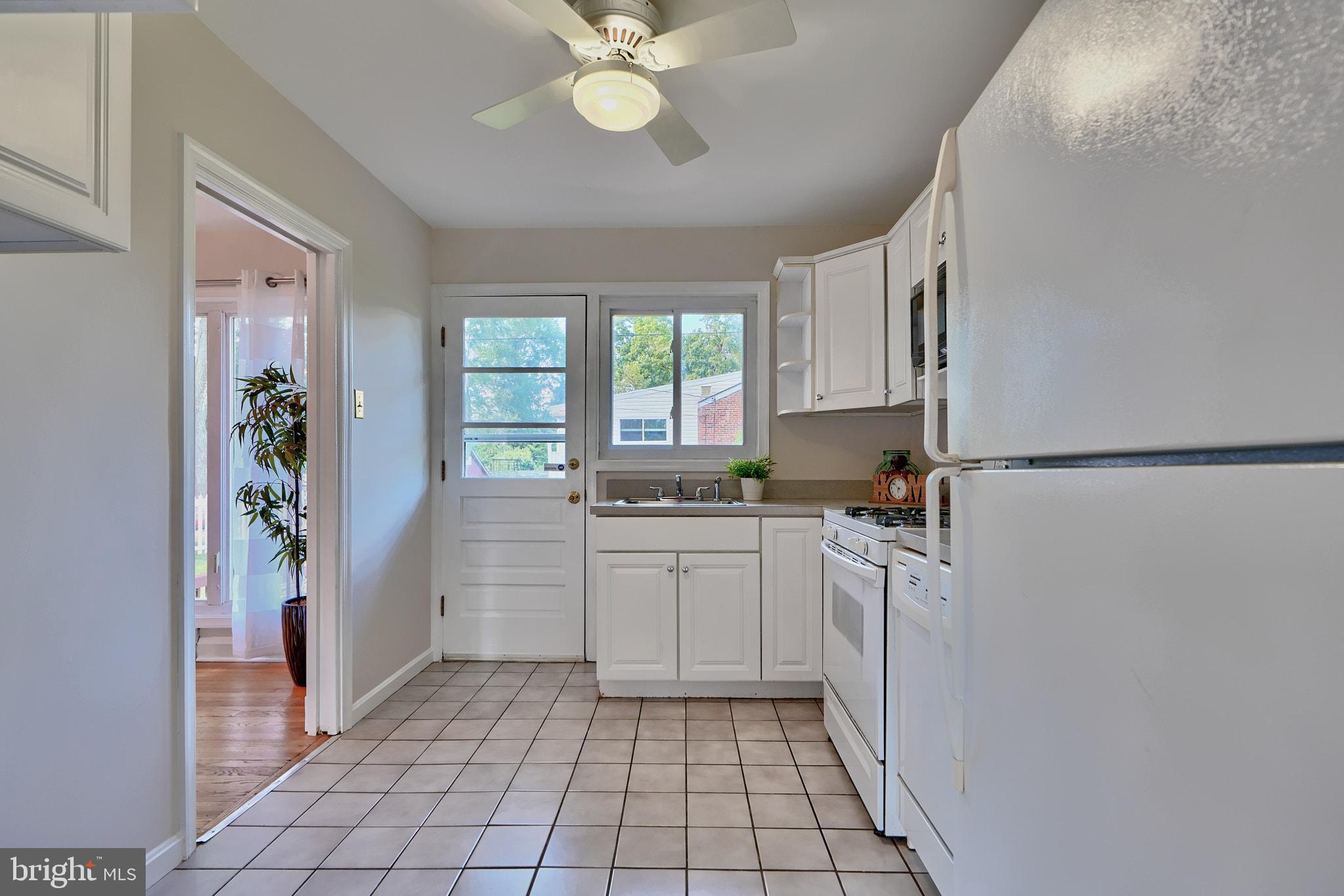 34 Othoridge Road Lutherville-Timonium, MD 21093 - Photo 8 of 26 Gallery Image 8