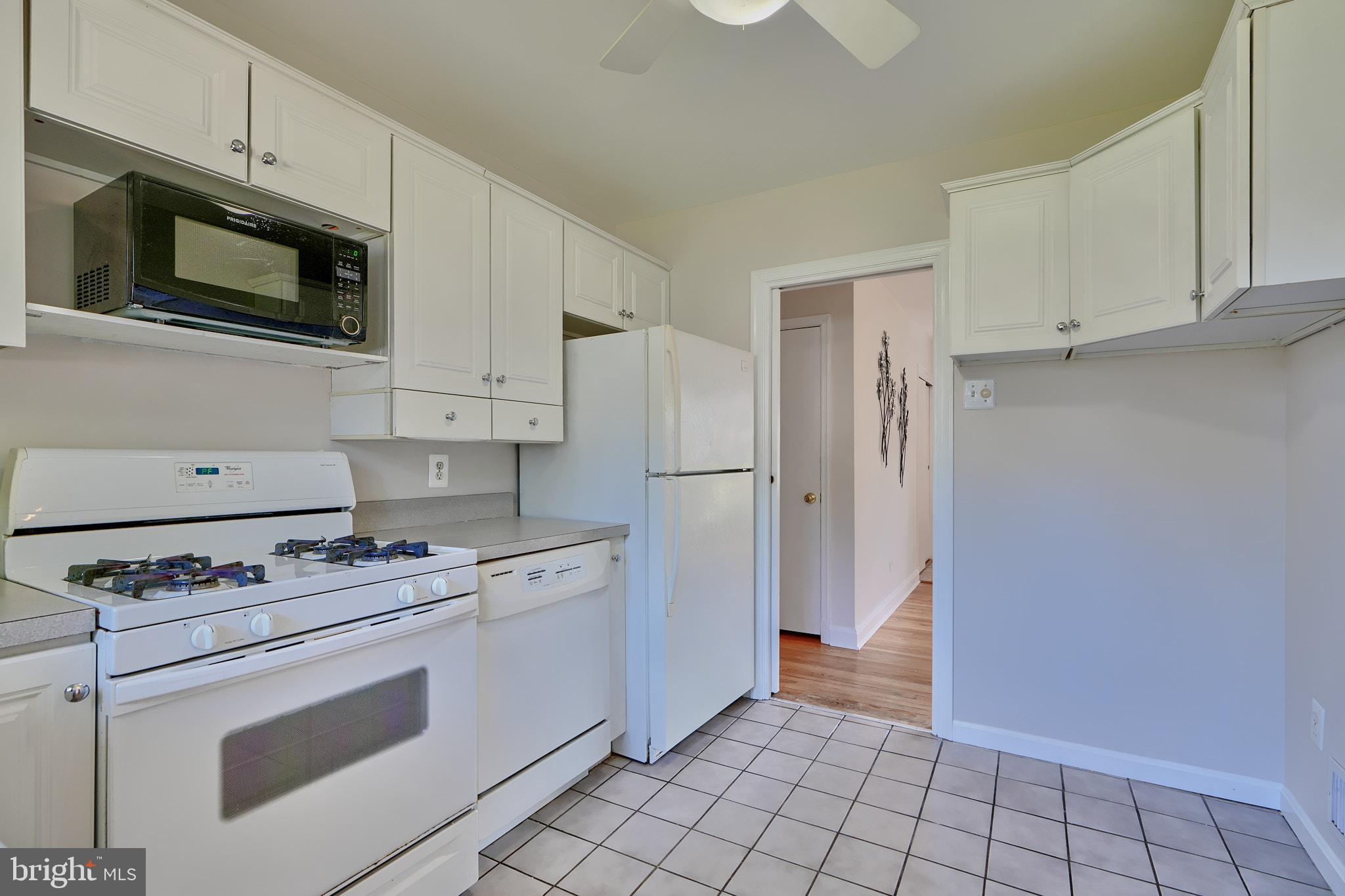 34 Othoridge Road Lutherville-Timonium, MD 21093 - Photo 9 of 26 Gallery Image 9