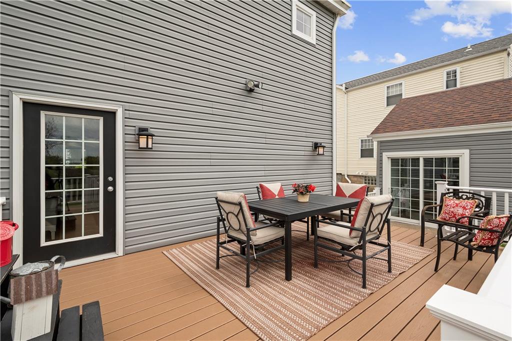 1731 Rutledge Street Pittsburgh, PA 15211 - Photo 18 of 25 Back Deck