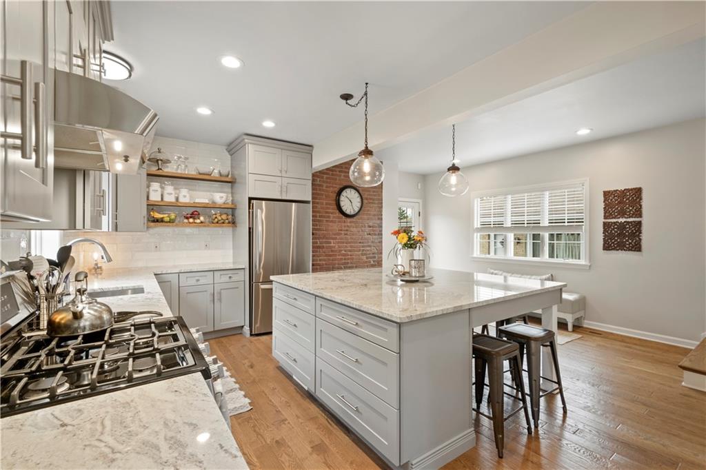 1731 Rutledge Street Pittsburgh, PA 15211 - Photo 4 of 25 Gourmet Kitchen