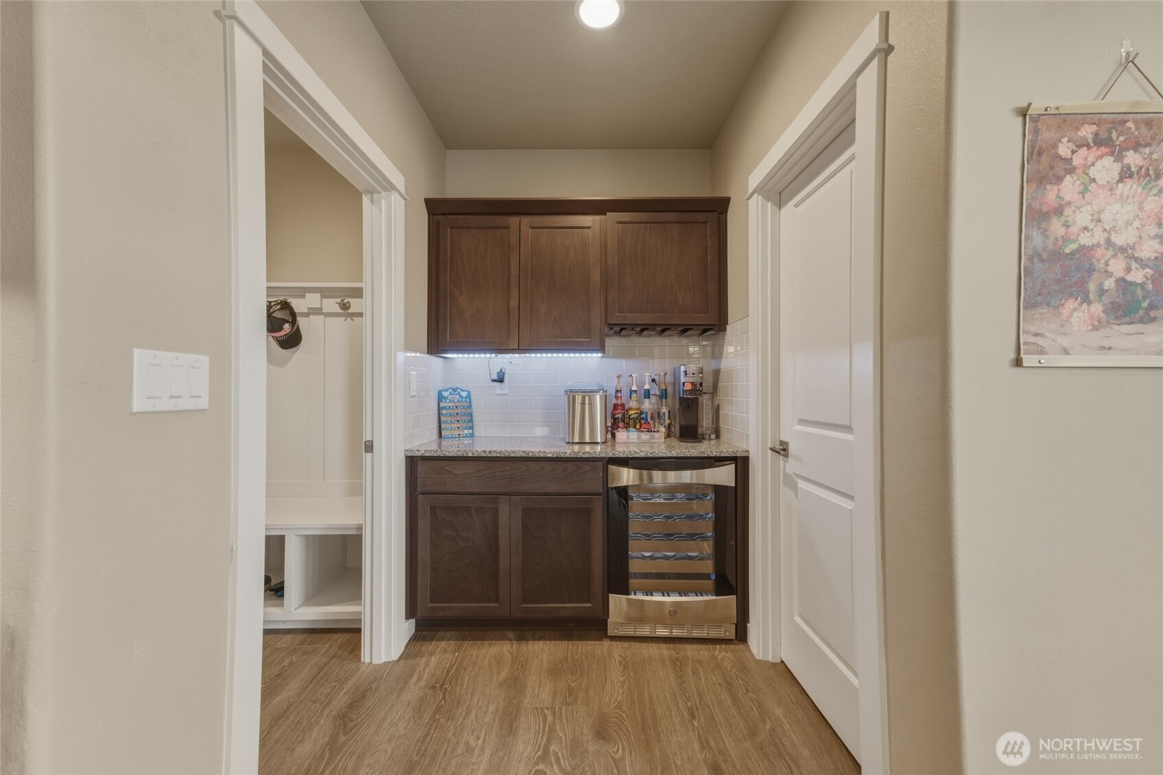 3070 Duval Loop Richland, WA 99352 - Photo 13 of 40 a kitchen with stainless steel appliances a refrigerator and cabinets