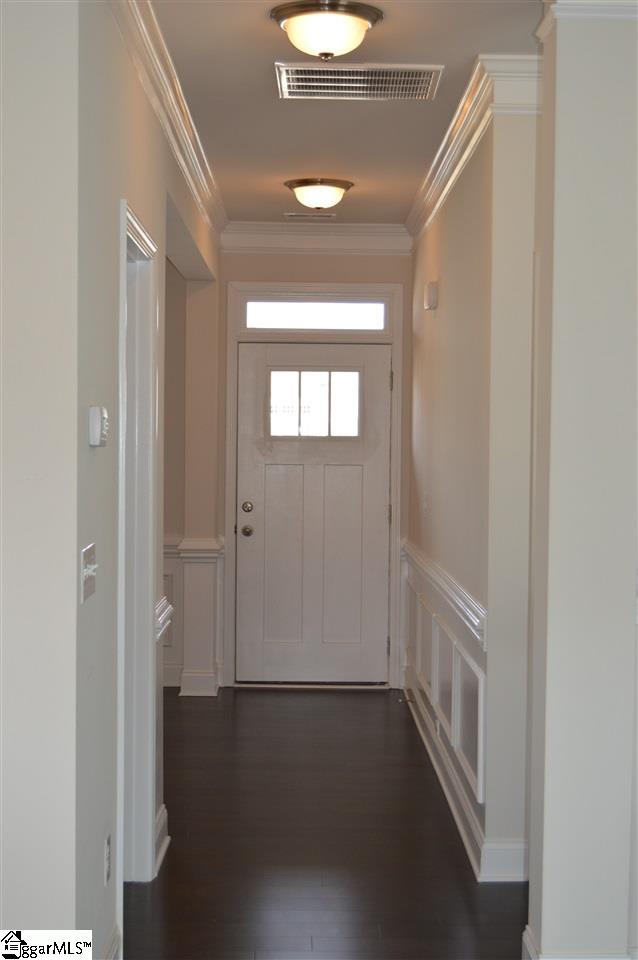 480 Bucklebury Road Greer, SC 29651 - Photo 3 of 20 Gallery Image 3