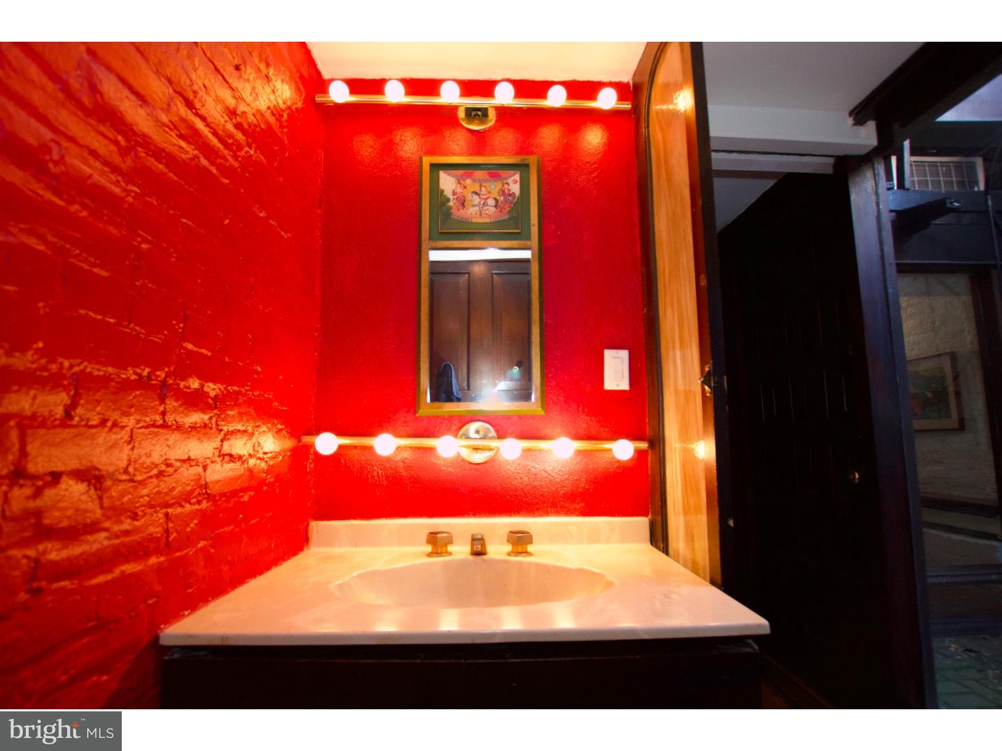 2043 Rittenhouse Square Philadelphia, PA 19103 - Photo 11 of 22 Half Bath