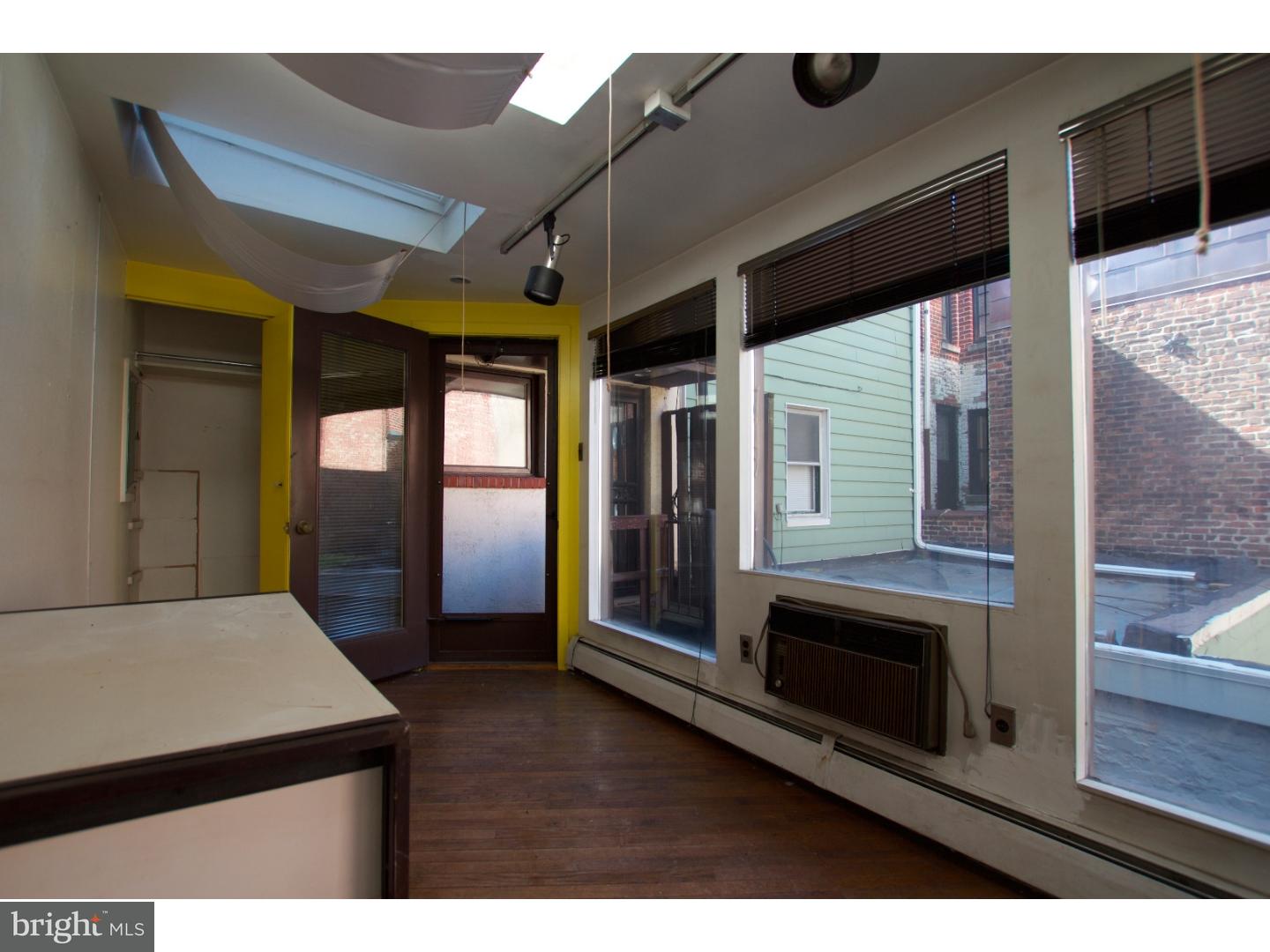 2043 Rittenhouse Square Philadelphia, PA 19103 - Photo 12 of 22 Office / Study