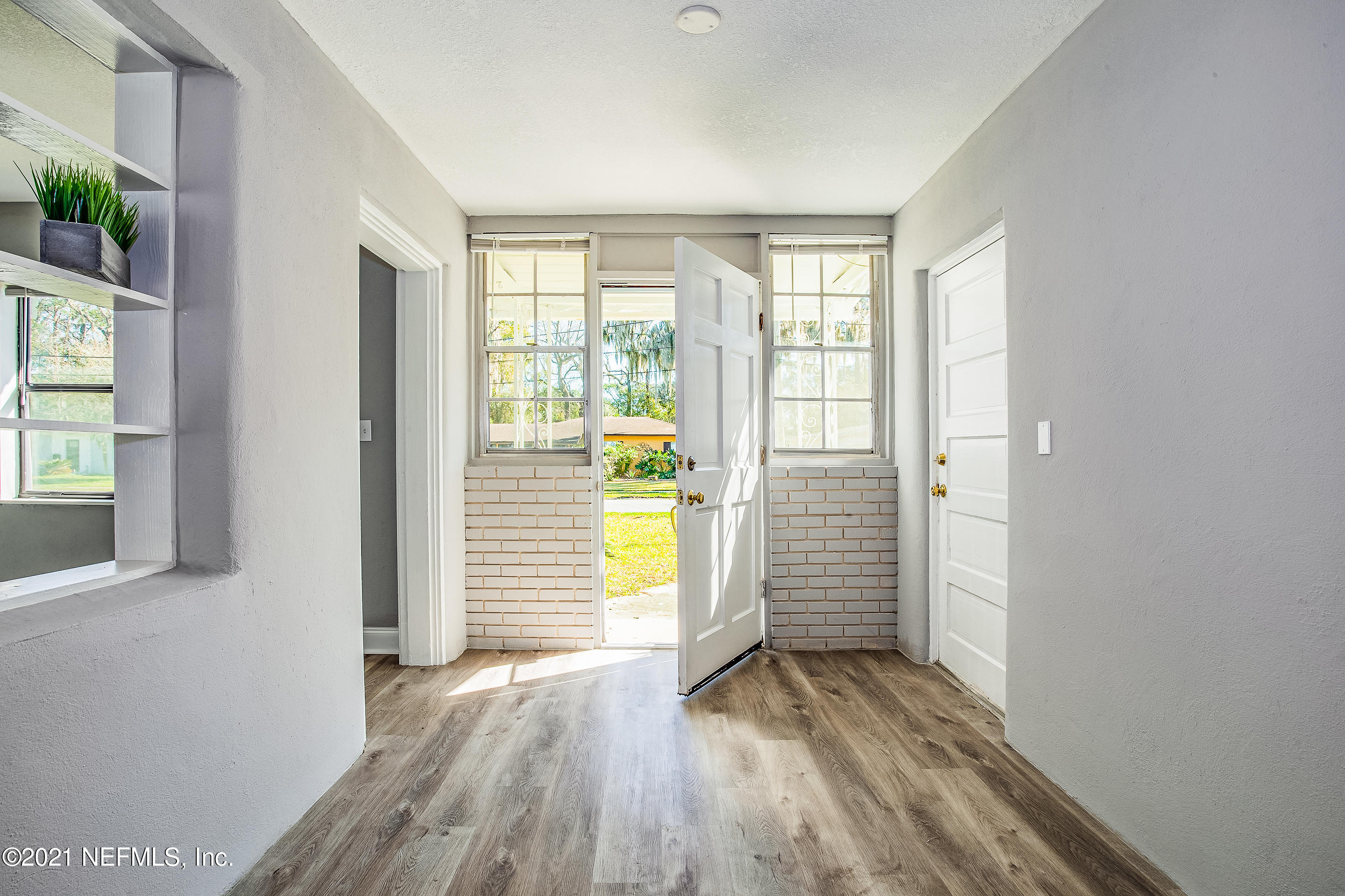 558 Nightingale Road Jacksonville, FL 32216 - Photo 4 of 31 ZJP - NRJ -6