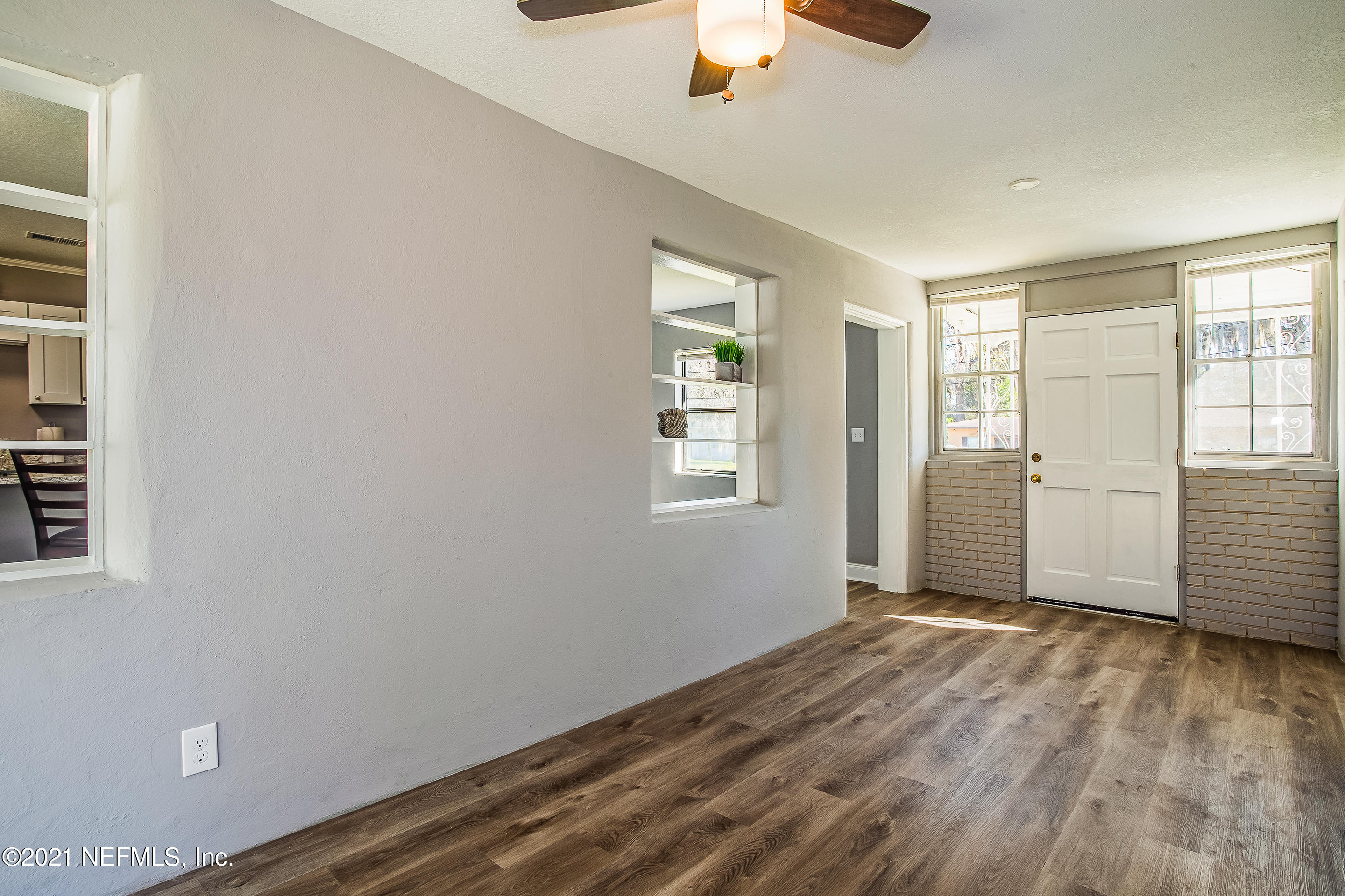 558 Nightingale Road Jacksonville, FL 32216 - Photo 5 of 31 ZJP - NRJ -7