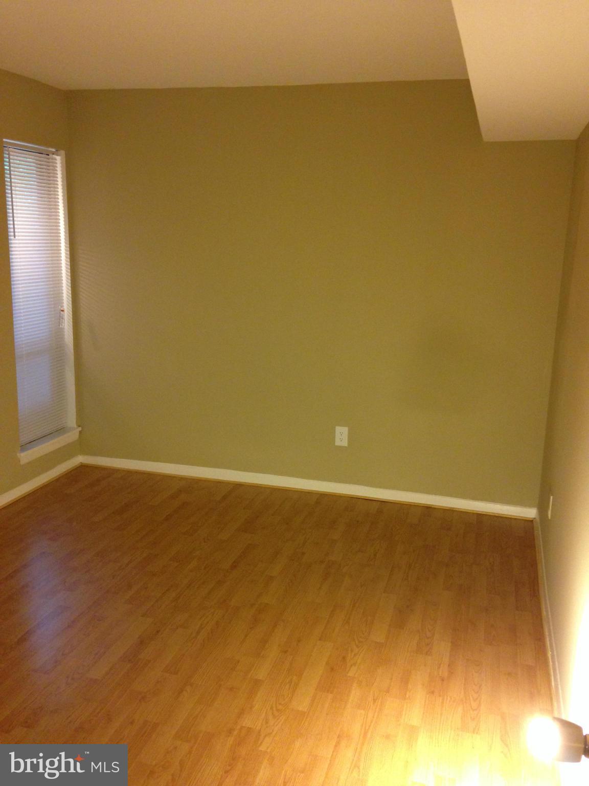 5816 Royal Ridge Drive, Unit T Springfield, VA 22152 - Photo 12 of 24 Bedroom