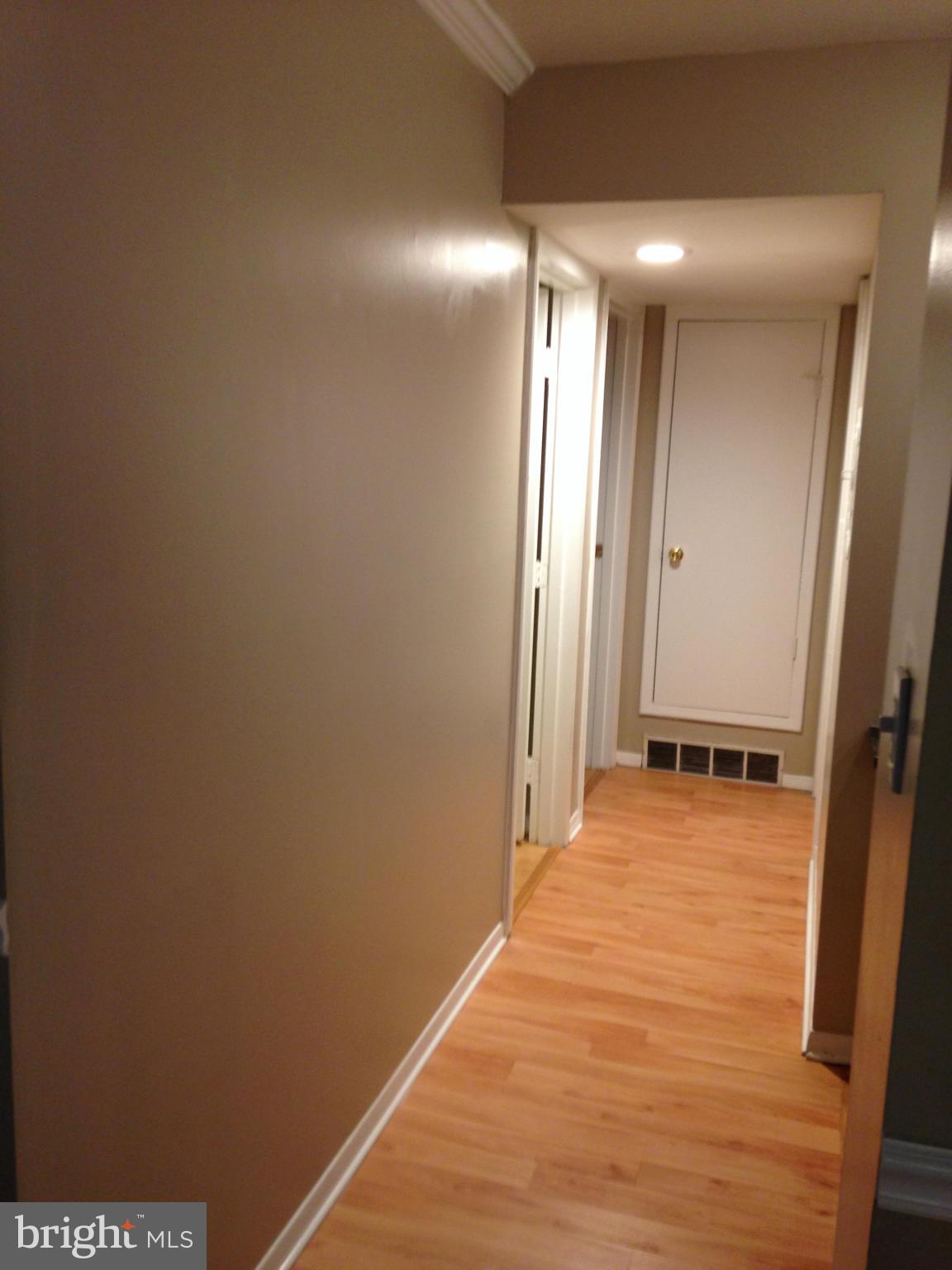 5816 Royal Ridge Drive, Unit T Springfield, VA 22152 - Photo 6 of 24 Interior (General)