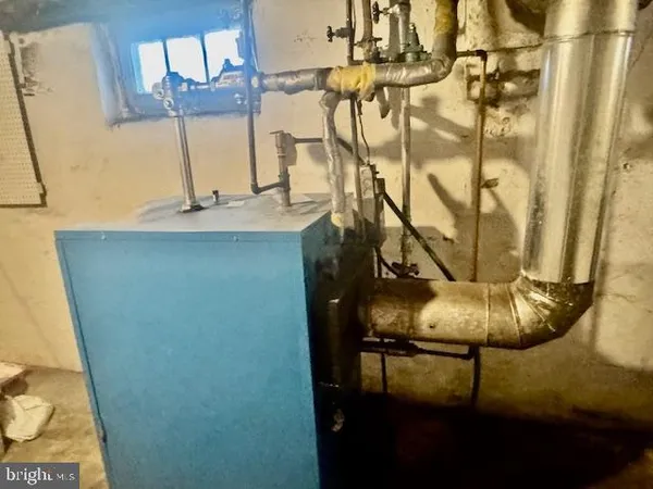 a view of a storage & utility room