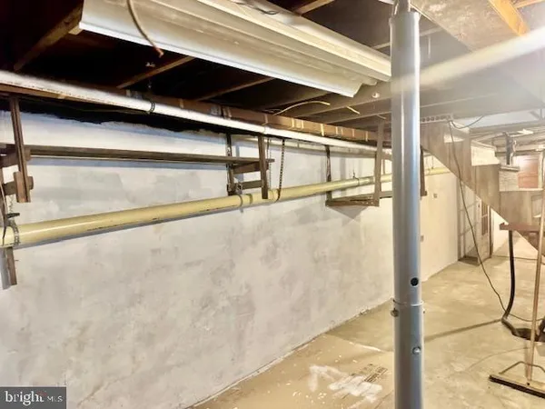 $225,000 | 124 South Wylam Street, Frackville, PA 17931