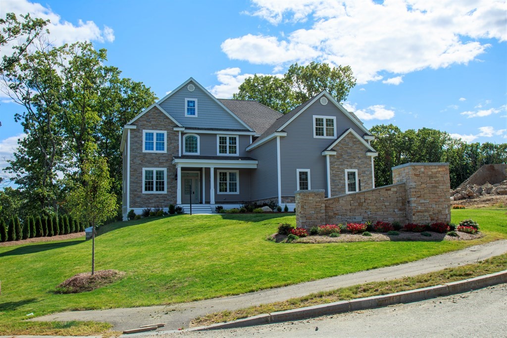 32 Exeter Road Hudson, MA 01749 - Photo 1 of 4 Gallery Image 1