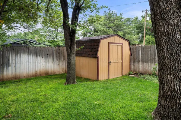 $440,000 | 2343 North Chestnut Drive, Pampa, TX 79065