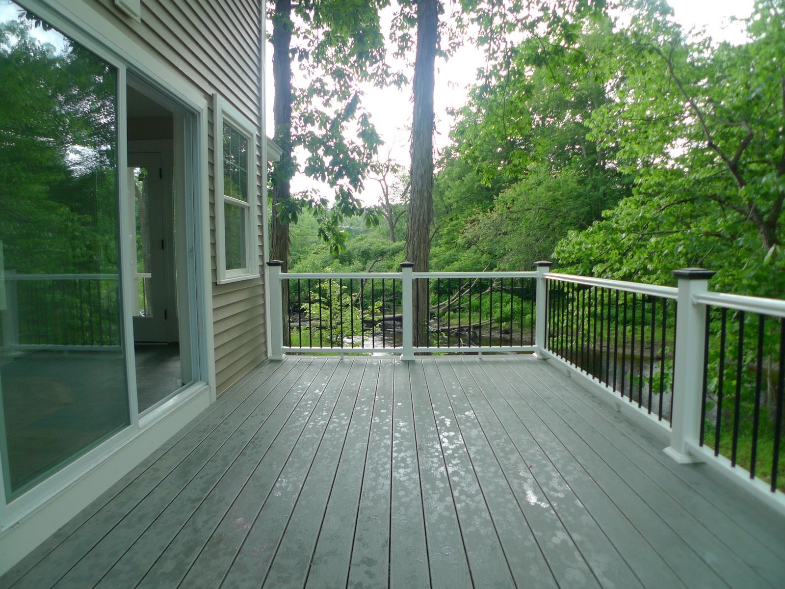 171 Court Street, Unit 3 Exeter, NH 03833 - Photo 3 of 24 Gallery Image 3