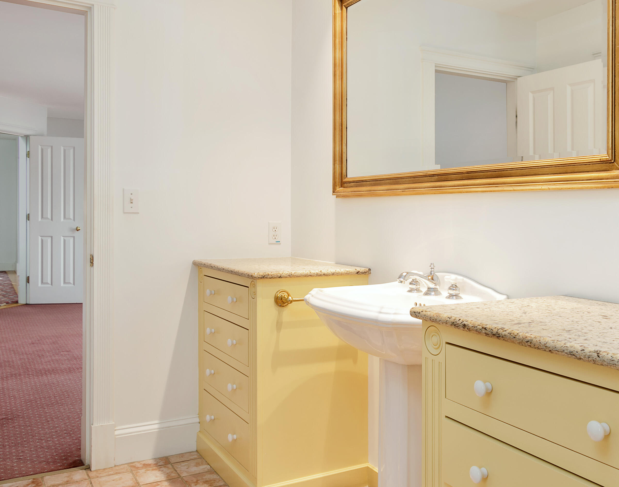 350 Alewive Road Kennebunk, ME 04043 - Photo 28 of 71 Ensuite Bath