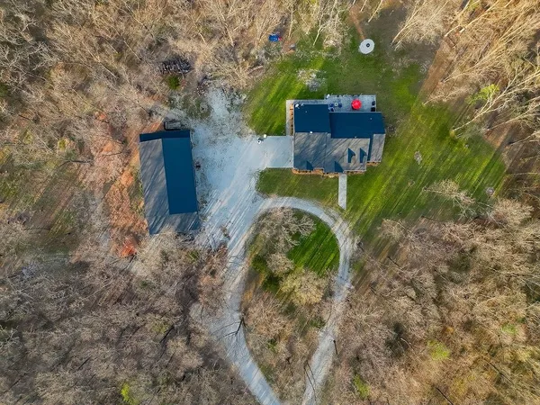 $610,000 | 9625 Ivy Road, Carthage, MO 64836