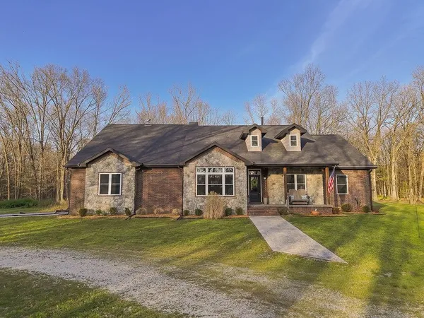 $610,000 | 9625 Ivy Road, Carthage, MO 64836