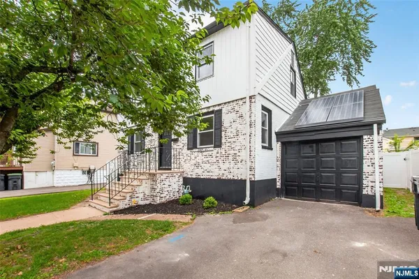 $799,000 | 133 Phelps Avenue, Bergenfield, NJ 07621