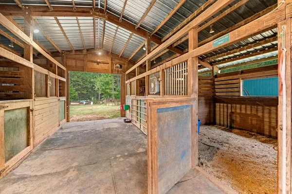 $885,000 | 19418 Cr 4125 Lindale Tx 75771, Lindale, TX 75771