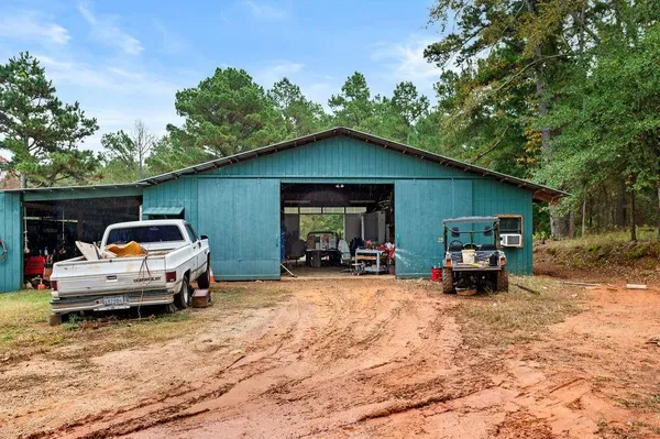 $885,000 | 19418 Cr 4125 Lindale Tx 75771, Lindale, TX 75771