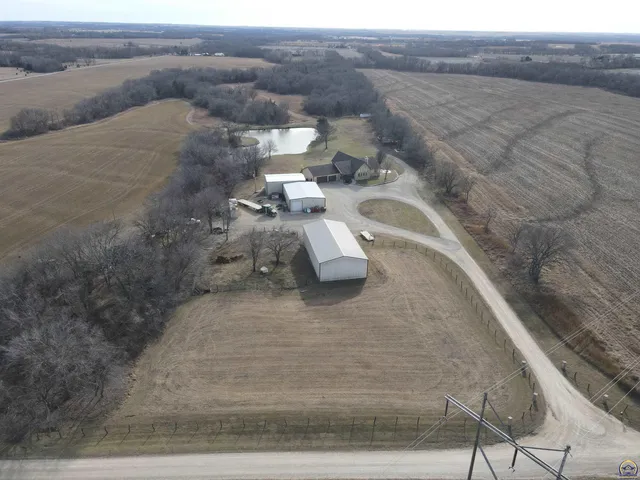 $1,200,000 | 1975 West 181st Street, Scranton, KS 66537
