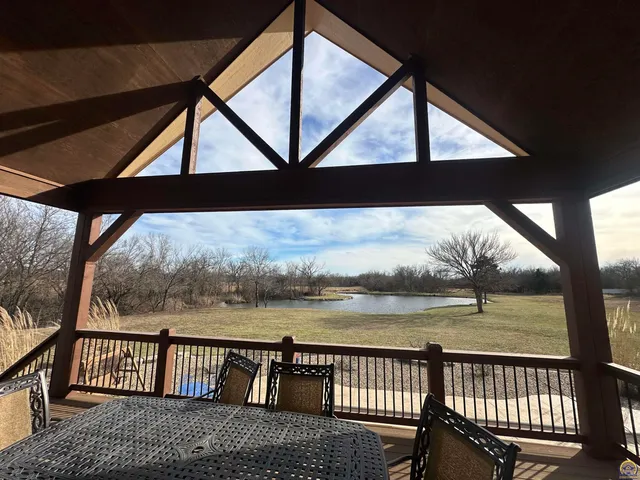 $1,200,000 | 1975 West 181st Street, Scranton, KS 66537