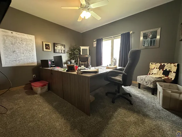 $1,200,000 | 1975 West 181st Street, Scranton, KS 66537